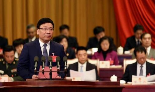 保定火车站从20日开始实行电子客票